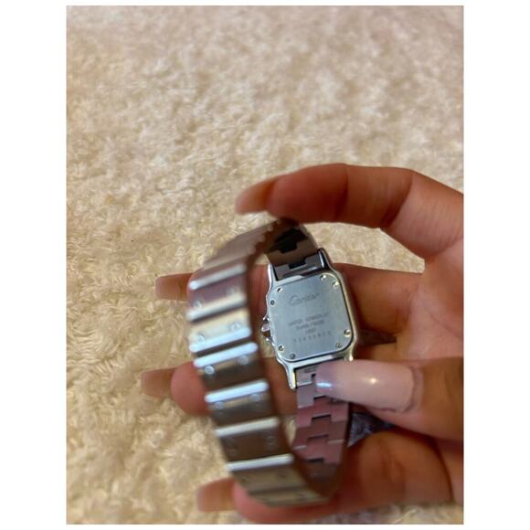 CARTIER SANTOS‎ WATCH Silver/Blue Water Repelant / Stainless Steel 40MM - Picture 5 of 14